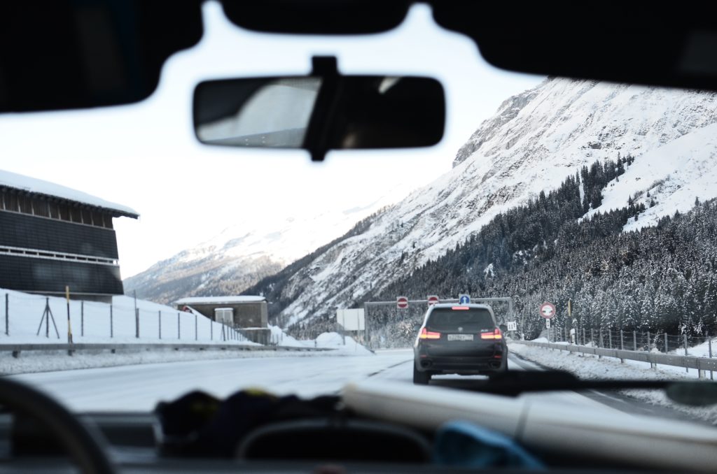 Chaussettes ou Chaînes à Neige ? CodeNekt