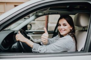 Comment bien ranger son coffre de voiture ? - CodeNekt - Historique  d'entretien de ta voiture